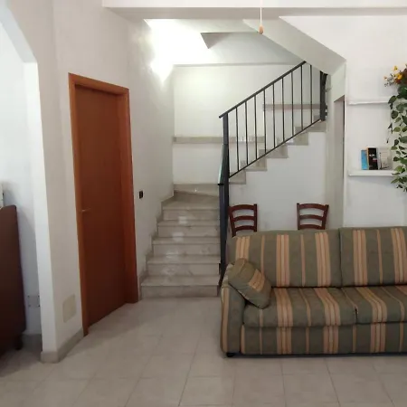 Maremi Portopalo By Interhome Дом отдыха *