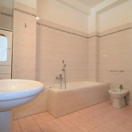 Maremi Portopalo By Interhome Дом отдыха *